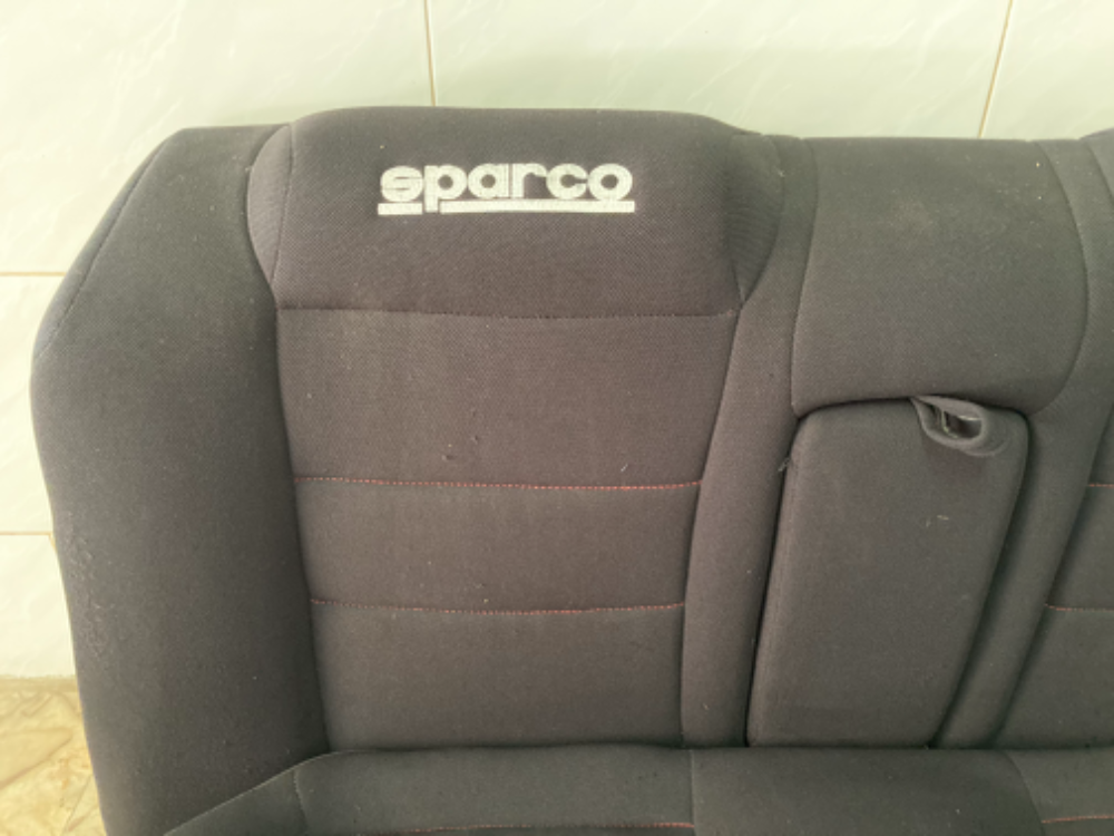ขายเบาะแต่งรถยนต์ HONDA รุ่น CIVIC 4 ปะตูผ้าลาย SPARCO
