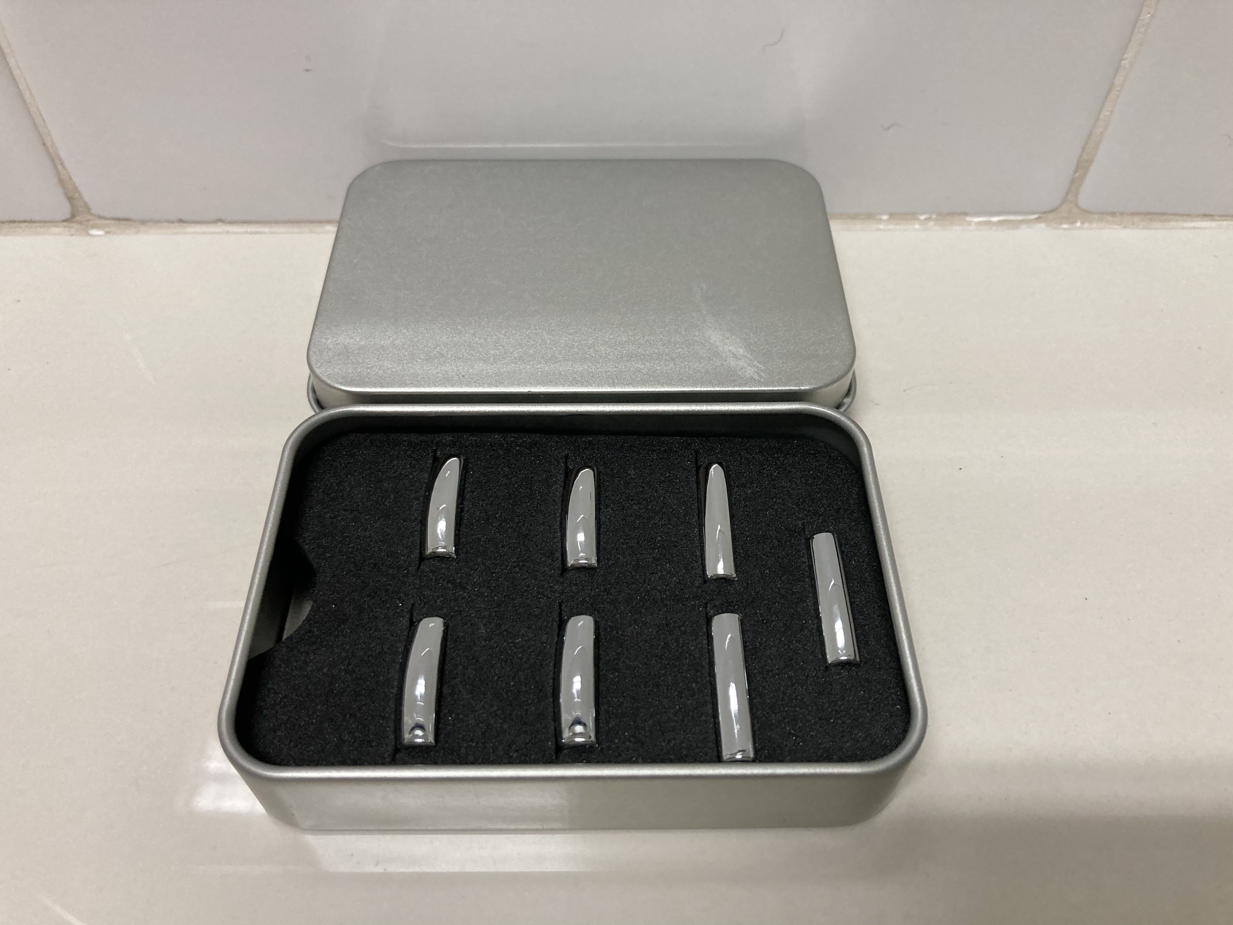 ขายเล็บมือสวิทซ์กระจกไฟฟ้ารถยนต์ TOYOTA รุ่น ALPHARD 2.4L-3.5L ปี 2008-2014