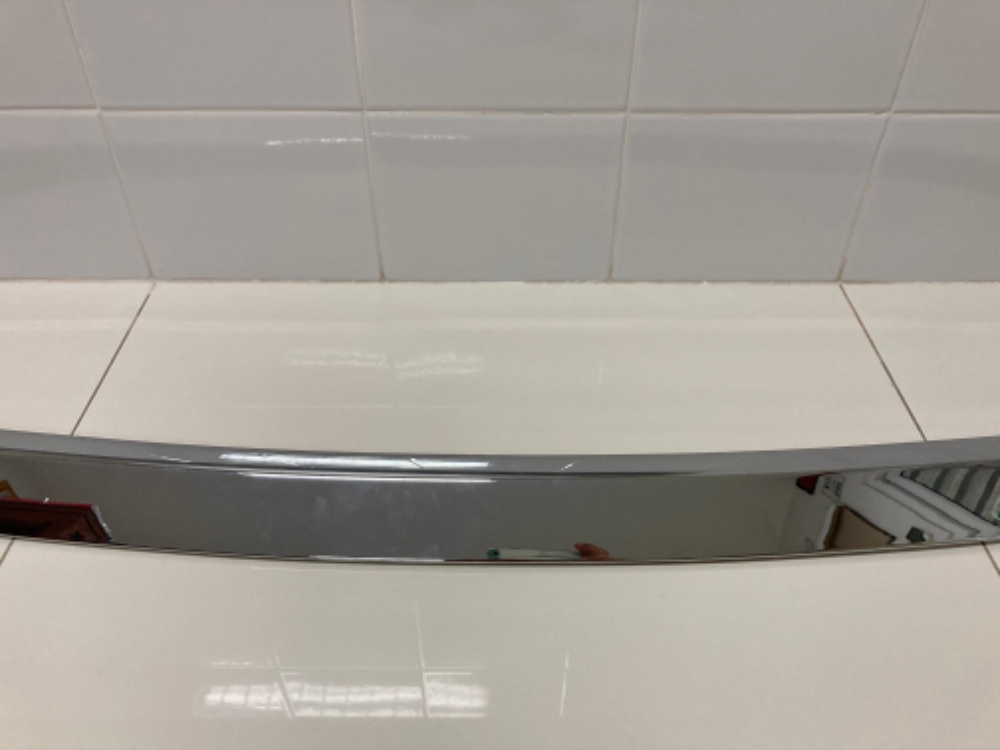 ขายคิ้วฝากระโปรงหน้าของรถยนต์ TOYOTA รุ่น VELLFIRE 2.4L-3.5L ปี 2008-2014 ขายคิ้วฝากระโปรงหน้าของรถยนต์ TOYOTA รุ่น VELLFIRE 2.4L-3.5L ปี 2008-2014