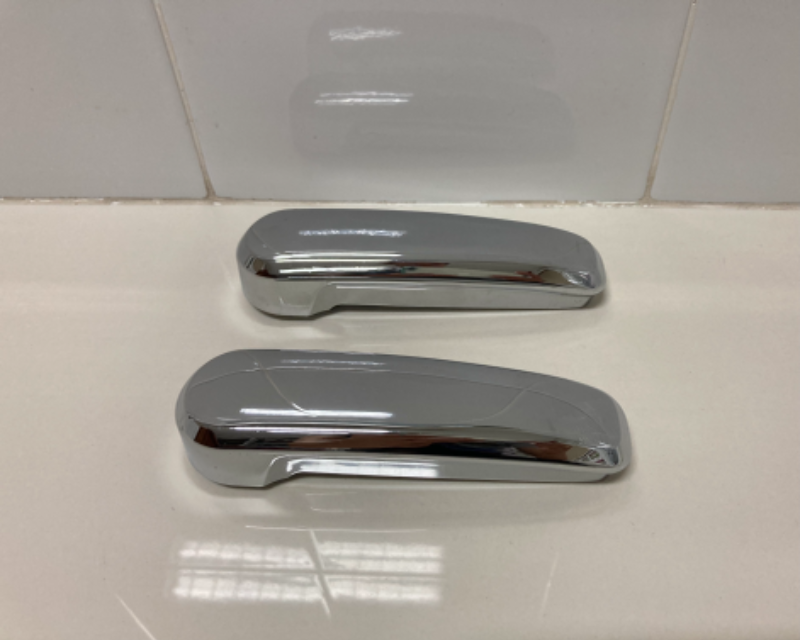 ขายมือเปิดประตูแต่งด้านในโครเมี่ยมของรถยนต์ HONDA รุ่น STEPWAGON 2.0 EL ปี 2006-2010