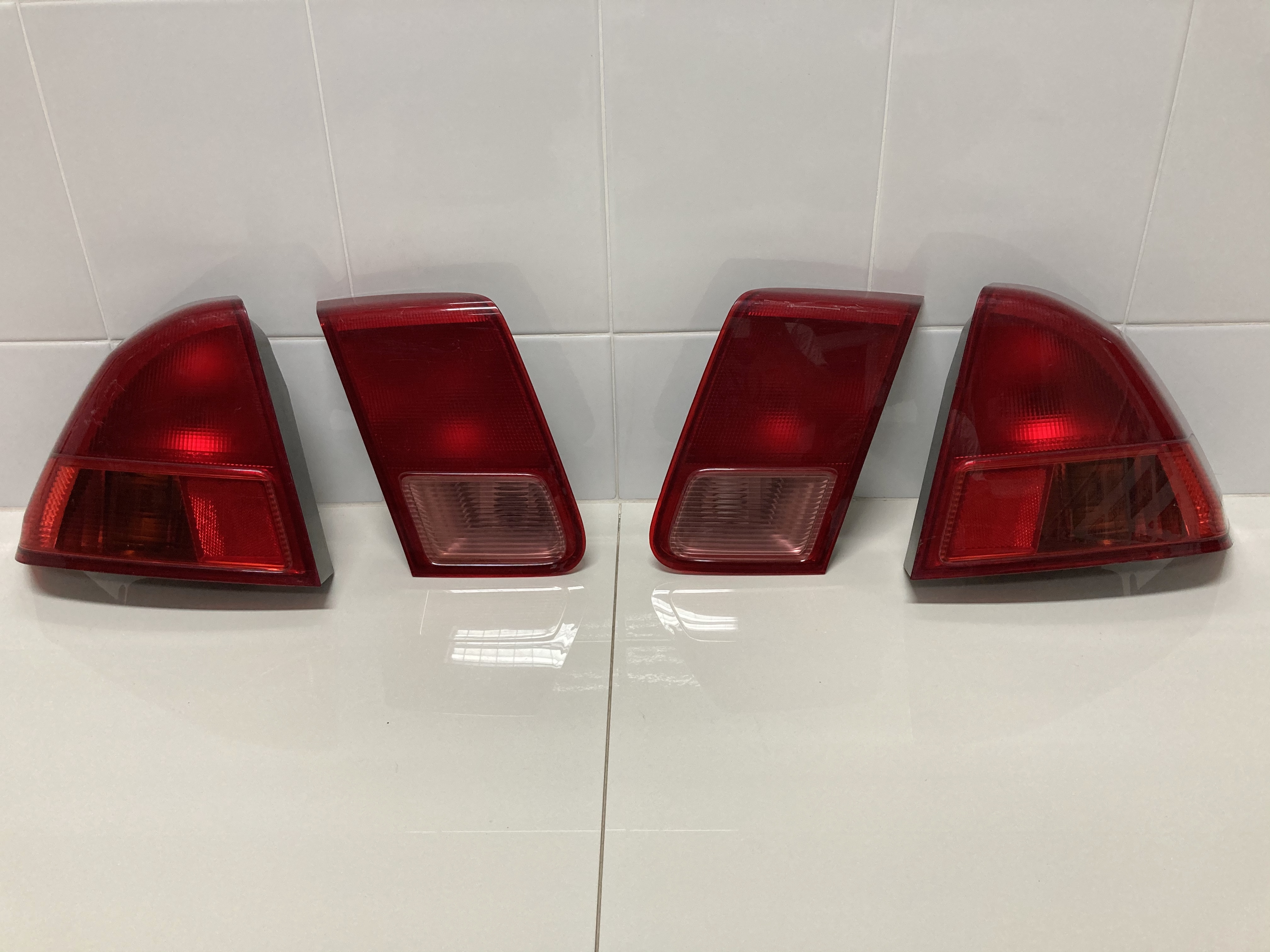 ขายไฟท้ายเดิมรถยนต์ HONDA รุ่น CIVIC 1.7 VTi ปี2001