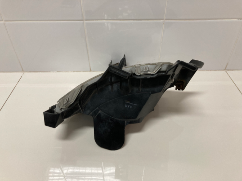 ขายไฟตัดหมอกรถยนต์ TOYOTA รุ่น ALPHARD ปี 2008