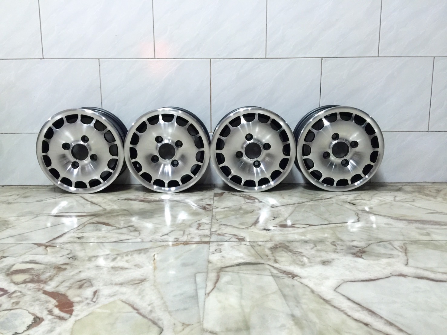 ขายล้อแม็กซ์ลายขอบ IMPUL 12" 4 รู 110 กว้าง 4.5" ET40