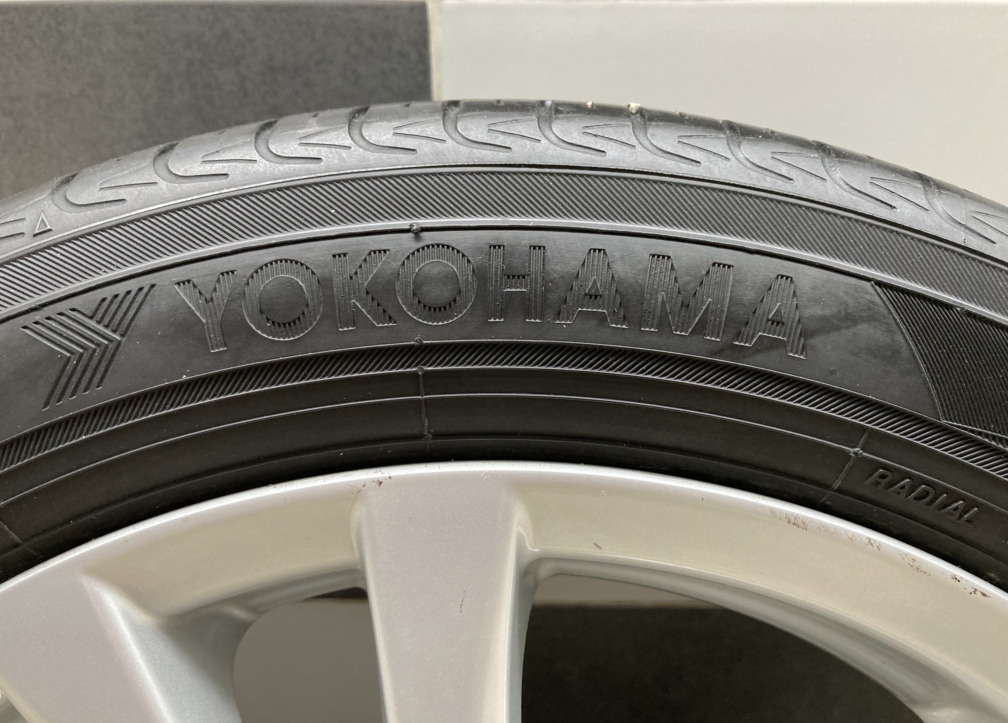 ขายล้อแม็กซ์ MAZDA2 ขอบ 16 นิ้วกว้าง 7 นิ้วขนาด 4 รู 100 ET35