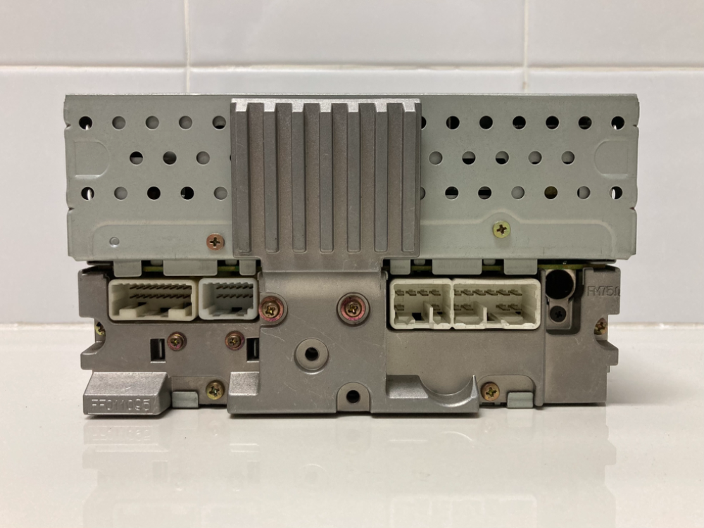 ขายวิทยุเดิม 2 ดินติดรถยนต์ TOYOTA รุ่น WISH 2.0 Q ปี 2004-2009 ขายวิทยุเดิม 2 ดินติดรถยนต์ TOYOTA รุ่น WISH 2.0 Q ปี 2004-2009