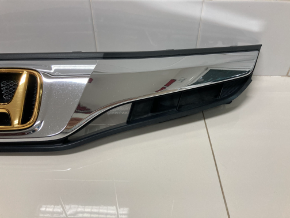 ขายกระจังหน้าแต่งของรถยนต์ HONDA รุ่น JAZZ GE ปี 2008-2014 ขายกระจังหน้าแต่งของรถยนต์ HONDA รุ่น JAZZ GE ปี 2008-2014