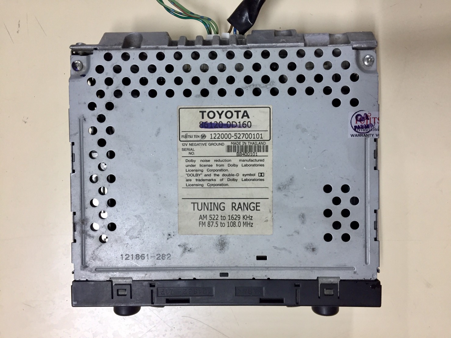 ขายวิทยุเทปติดรถยนต์ TOYOTA 1 DIN สภาพเดิมเล่นเทปได้ปกติเสียงดี
