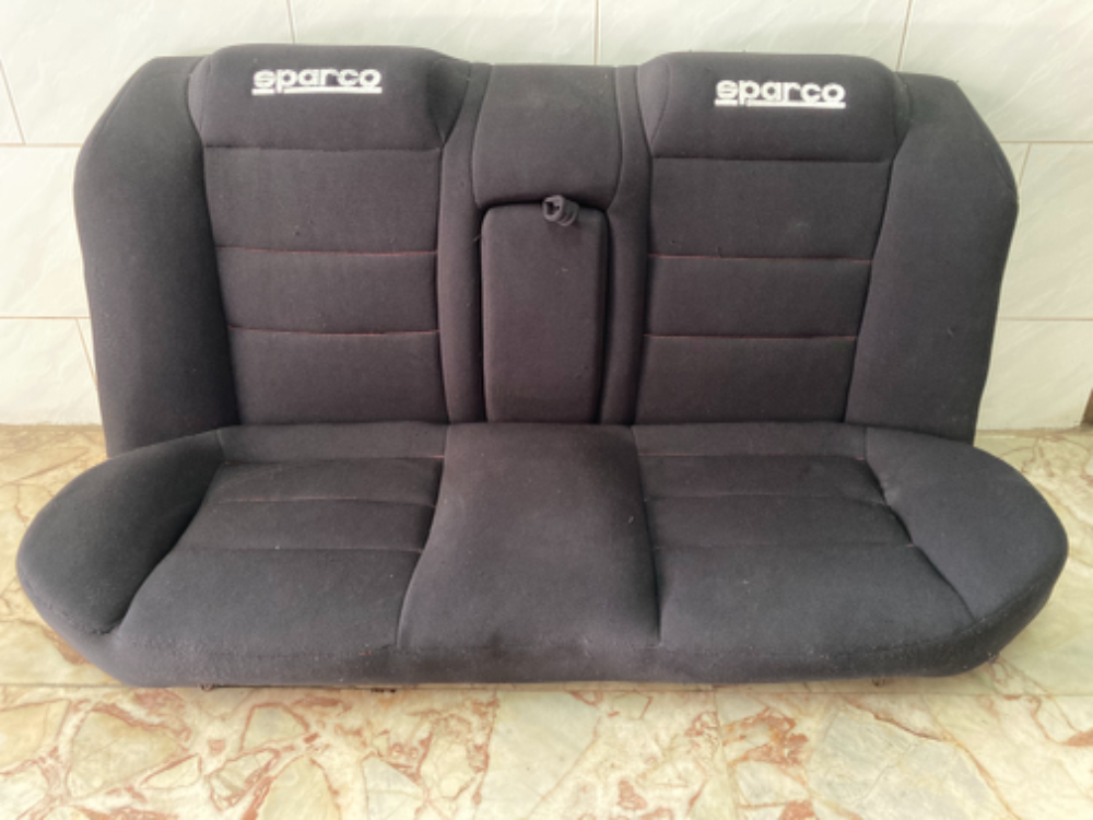ขายเบาะแต่งรถยนต์ HONDA รุ่น CIVIC 4 ปะตูผ้าลาย SPARCO