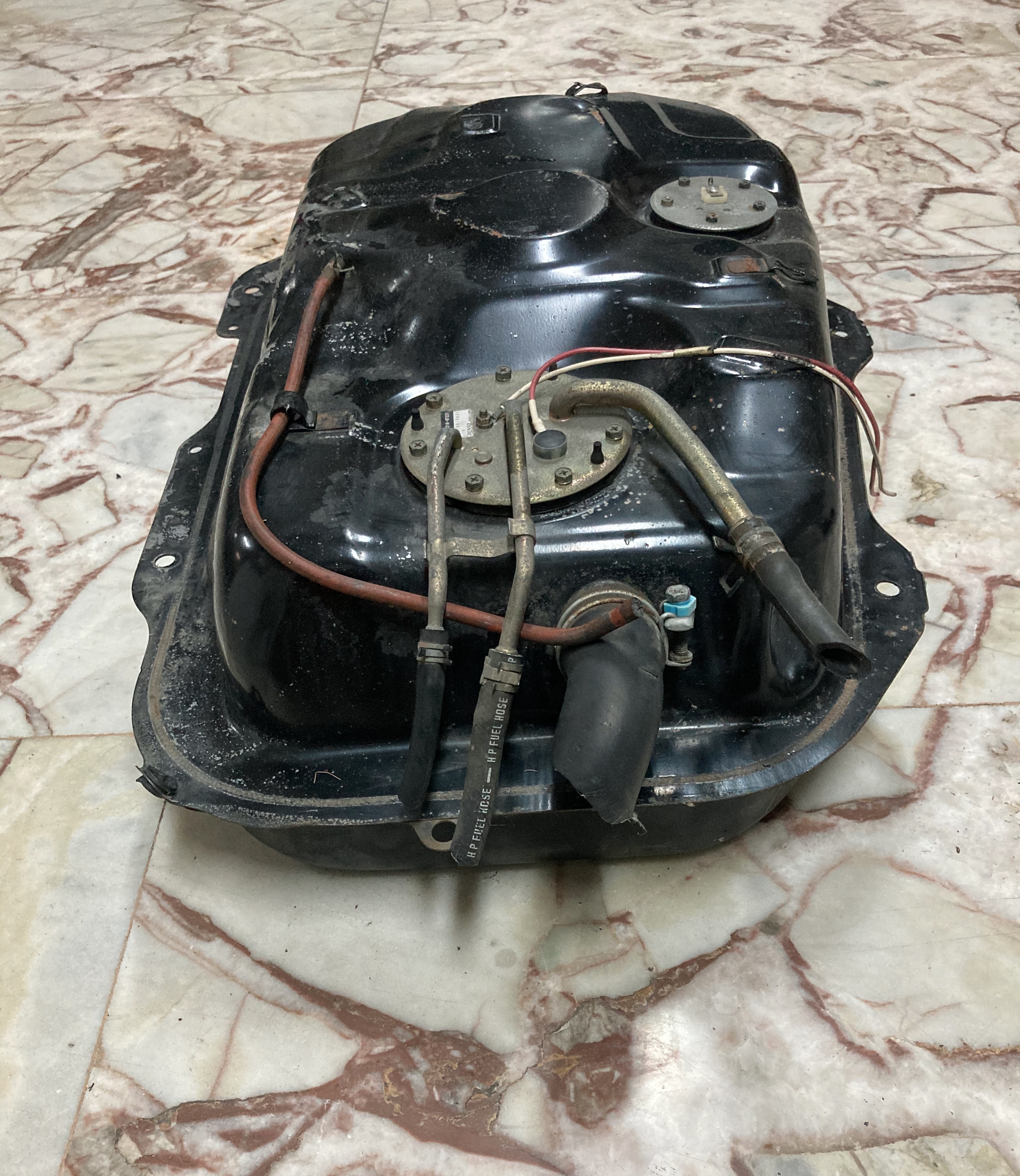 ขายถังน้ำมันรถยนต์ DAIHATSU รุ่น MIRA L500 เดิมญี่ปุ่นแท้