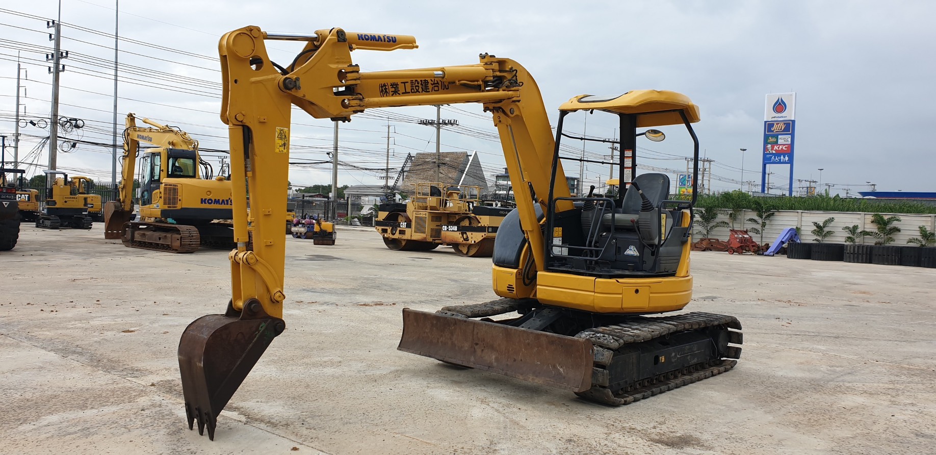 Komatsu PC58UU-3E0 นำเข้าจากญี่ปุ่น สภาพพร้อมใช้งาน โทร 089-0080077 089-0050007 086-0044333 065-8844 Komatsu PC58UU-3E0 นำเข้าจากญี่ปุ่น สภาพพร้อมใช้งาน โทร 089-0080077 089-0050007 086-0044333 065-8844