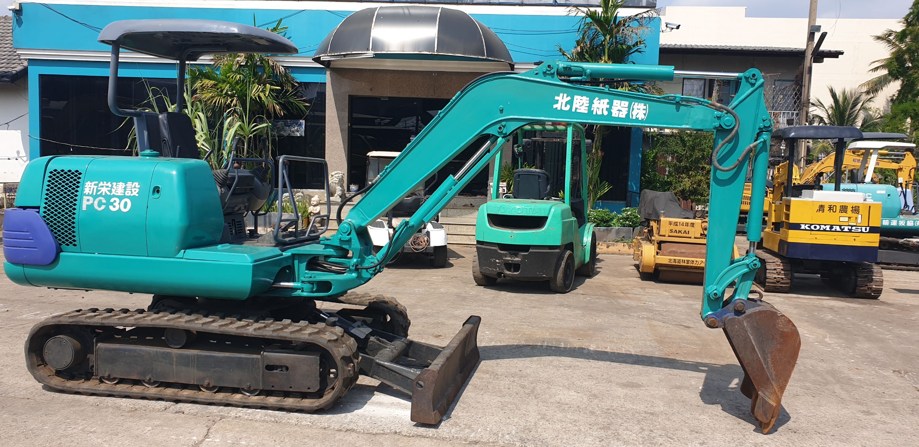 Komatsu PC25-1A นำเข้าจากญี่ปุ่น สภาพพร้อมใช้งาน 