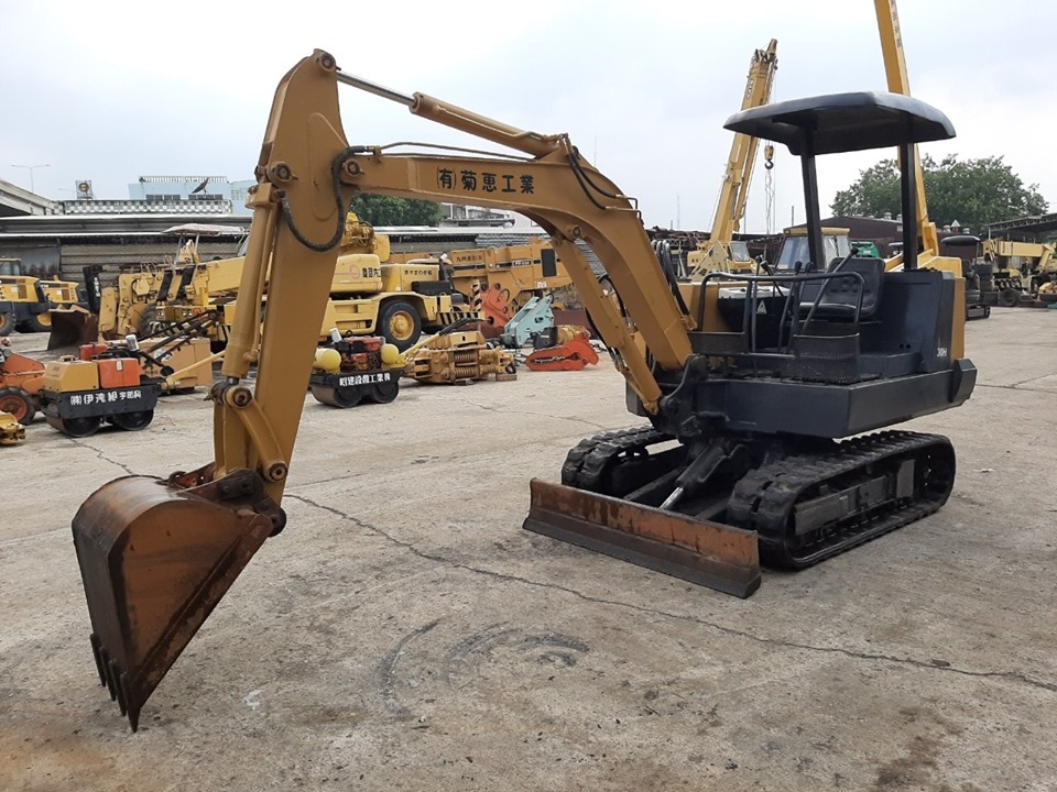 KUBOTA KH027 นำเข้าจากญี่ปุ่น สภาพพร้อมใช้งาน โทร 089-0080077 089-0050007 086-0044333 065-8844400 ww KUBOTA KH027 นำเข้าจากญี่ปุ่น สภาพพร้อมใช้งาน โทร 089-0080077 089-0050007 086-0044333 065-8844400 ww