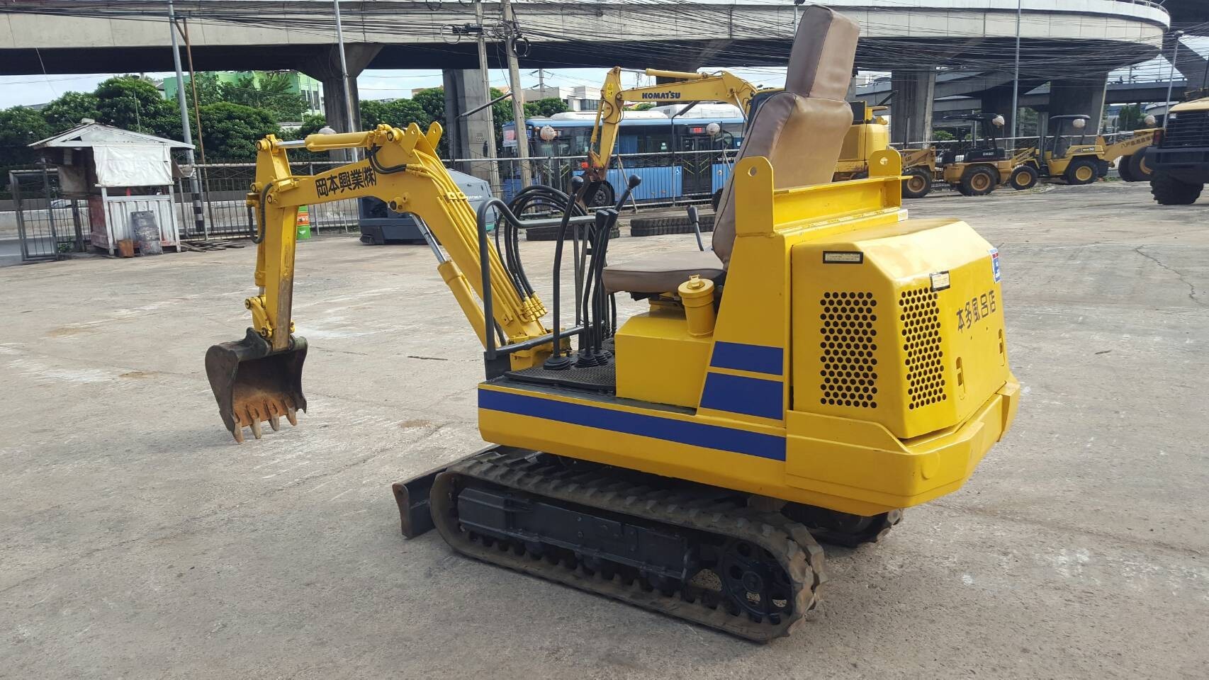 KUBOTA KH012 นำเข้าจากญี่ปุ่น สภาพพร้อมใช้งาน โทร 089-0080077 089-0050007 086-0044333 065-8844400 www.sangenjp.com www.nmc99.com KUBOTA KH012 นำเข้าจากญี่ปุ่น สภาพพร้อมใช้งาน โทร 089-0080077 089-0050007 086-0044333 065-8844400 www.sangenjp.com www.nmc99.com
