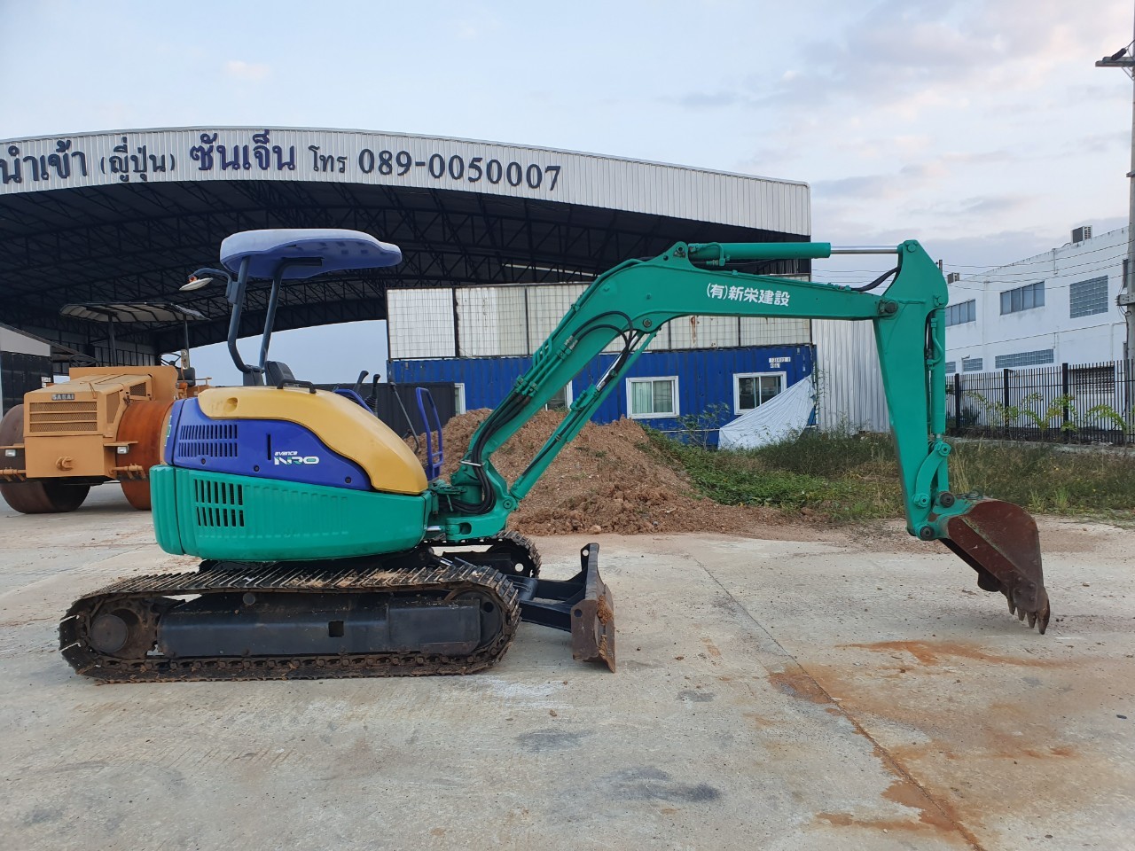 Komatsu PC40MR-1 นำเข้าจากญี่ปุ่น สภาพพร้อมใช้งาน โทร 089-0080077 089-0050007 086-0044333 065-884440