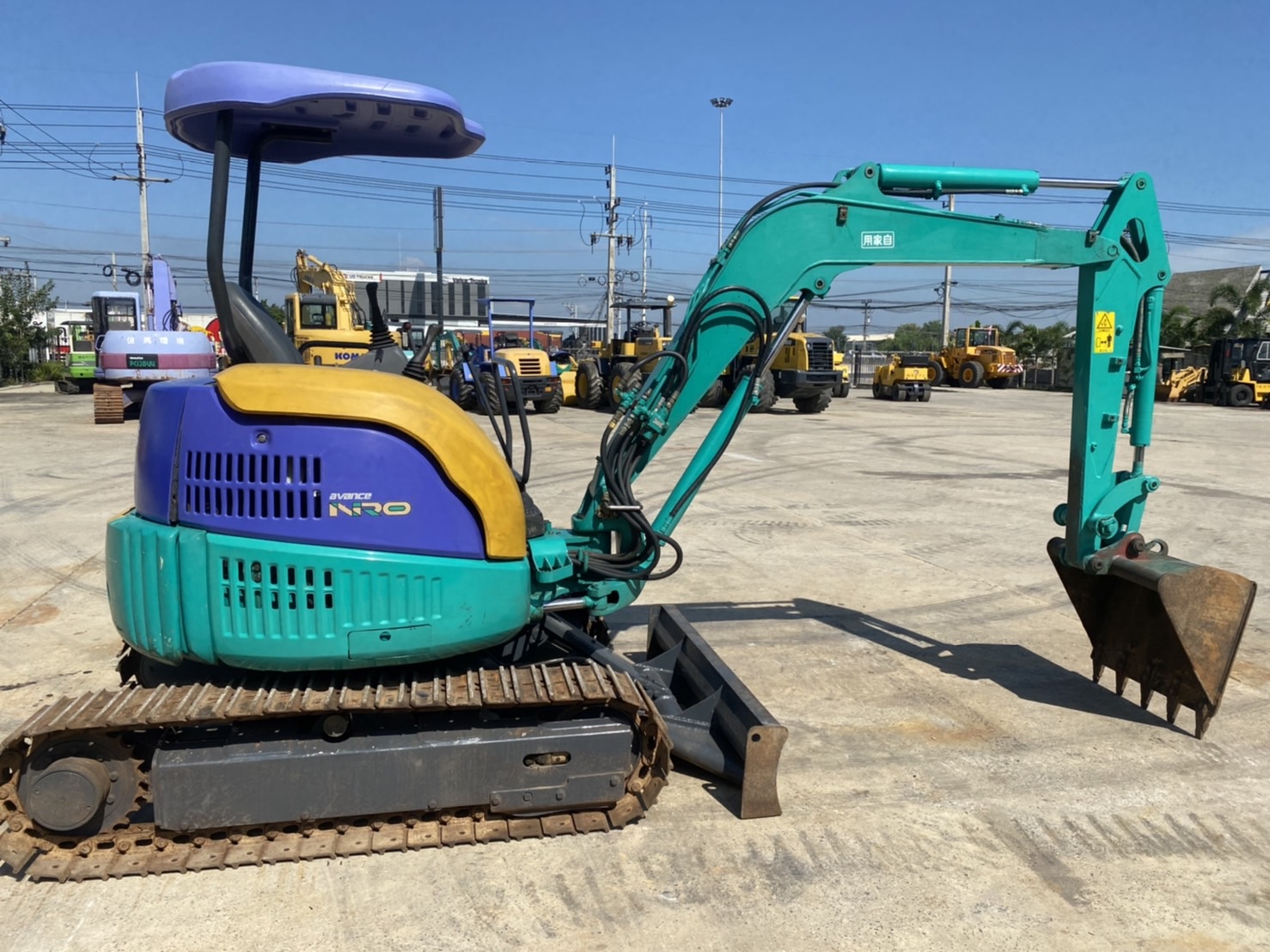 Komatsu PC30MR-1 นำเข้าจากญี่ปุ่น สภาพพร้อมใช้งาน โทร 089-0080077 089-0050007 086-0044333 065-884440 Komatsu PC30MR-1 นำเข้าจากญี่ปุ่น สภาพพร้อมใช้งาน โทร 089-0080077 089-0050007 086-0044333 065-884440