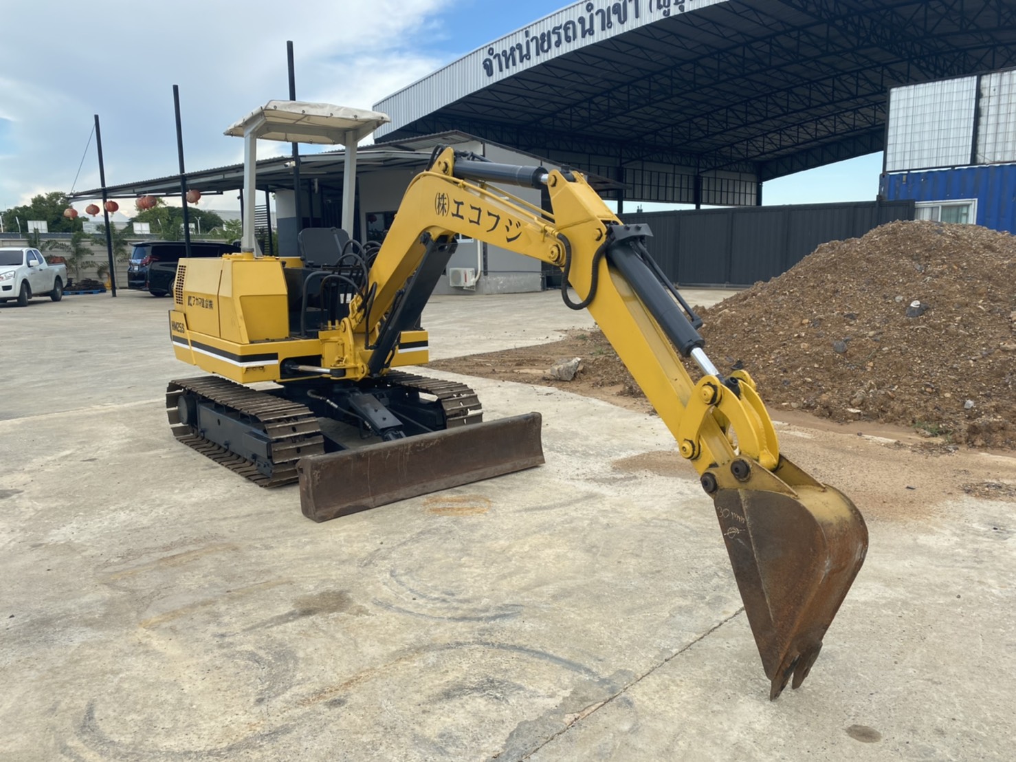 YANMAR HM25S รถแบคโฮ สภาพดีมาก โทร 089-0080077 089-0050007 086-0044333 065-8844400 www.sangenjp.com YANMAR HM25S รถแบคโฮ สภาพดีมาก โทร 089-0080077 089-0050007 086-0044333 065-8844400 www.sangenjp.com