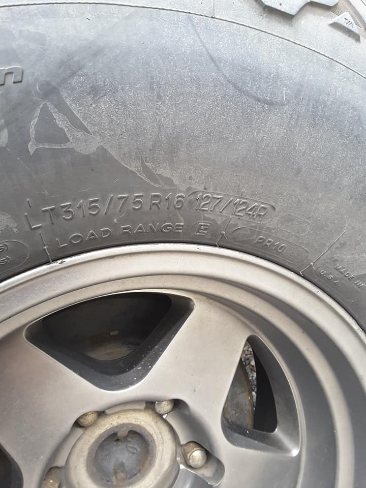 BF KO2 USA. 315-75-16 ปี16 สภาพดี 1ชุด