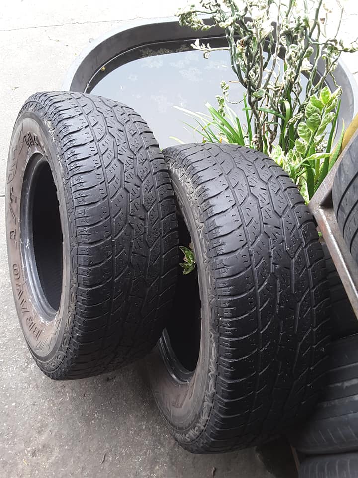 Maxxis AT 265-70-16 ปี19 มี2เส้น Maxxis AT 265-70-16 ปี19 มี2เส้น