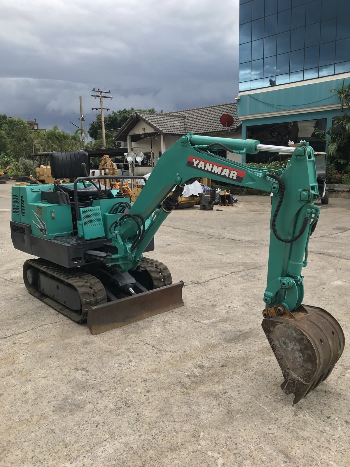 YANMAR YB10 นำเข้าจากญี่ปุ่น สภาพพร้อมใช้งานLINE:@sangenjp www.sangenjp.com www.nmc99.com YANMAR YB10 นำเข้าจากญี่ปุ่น สภาพพร้อมใช้งานLINE:@sangenjp www.sangenjp.com www.nmc99.com