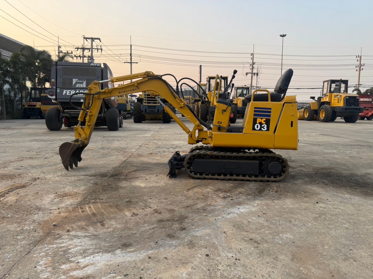 KOMATSU PC03-1 นำเข้าจากญี่ปุ่น สภาพพร้อมใช้งาน สนใจโทร. 089-0050007 คุณชญานิน หรือ Add LINE ID @san KOMATSU PC03-1 นำเข้าจากญี่ปุ่น สภาพพร้อมใช้งาน สนใจโทร. 089-0050007 คุณชญานิน หรือ Add LINE ID @san