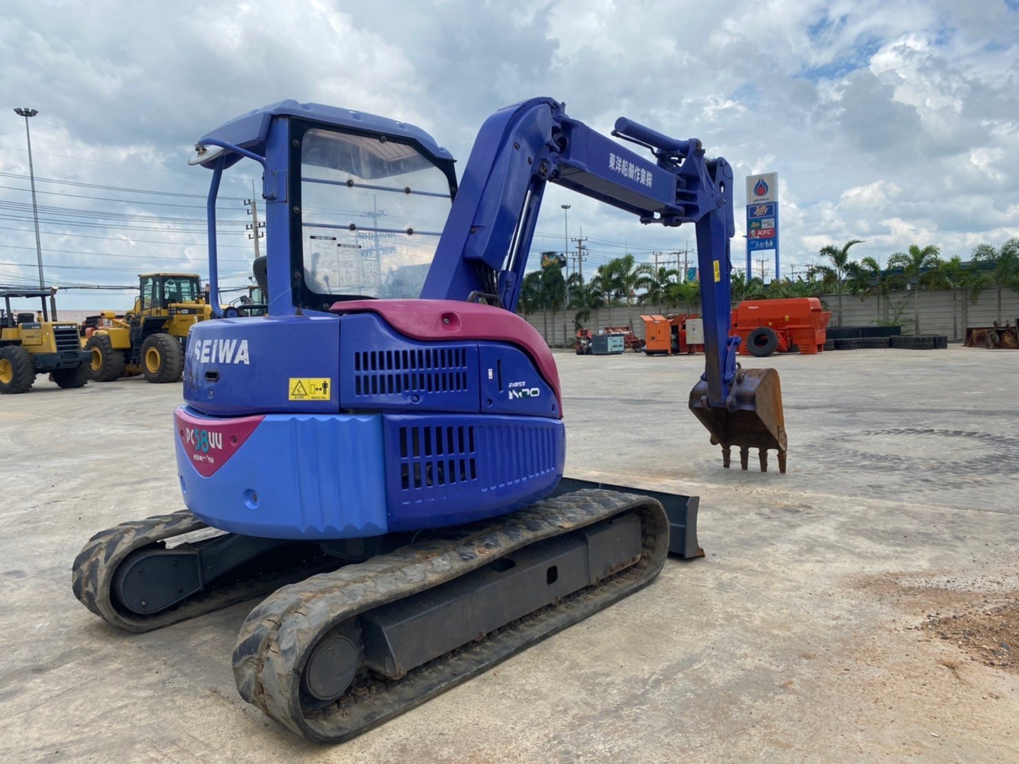 KOMATSU PC58UU-3E0 นำเข้าจากญี่ปุ่น สภาพพร้อมใช้งาน สนใจโทร. 089-0050007 คุณชญานิน หรือ Add LINE ID KOMATSU PC58UU-3E0 นำเข้าจากญี่ปุ่น สภาพพร้อมใช้งาน สนใจโทร. 089-0050007 คุณชญานิน หรือ Add LINE ID