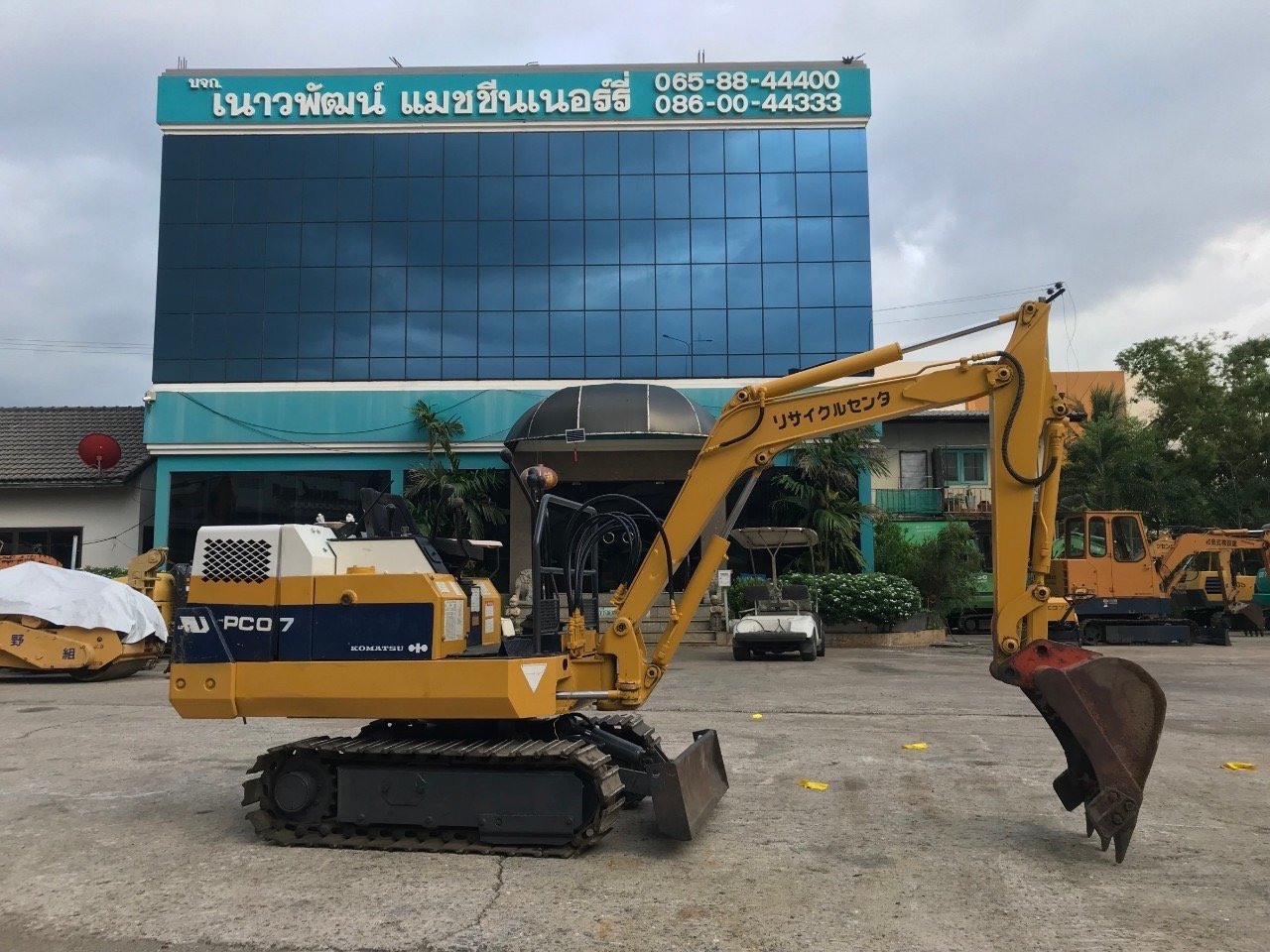 KOMATSU PC07-1 นำเข้าจากญี่ปุ่น สภาพพร้อมใช้งาน สนใจโทร. 089-0050007 คุณชญานิน หรือ Add LINE ID @san
