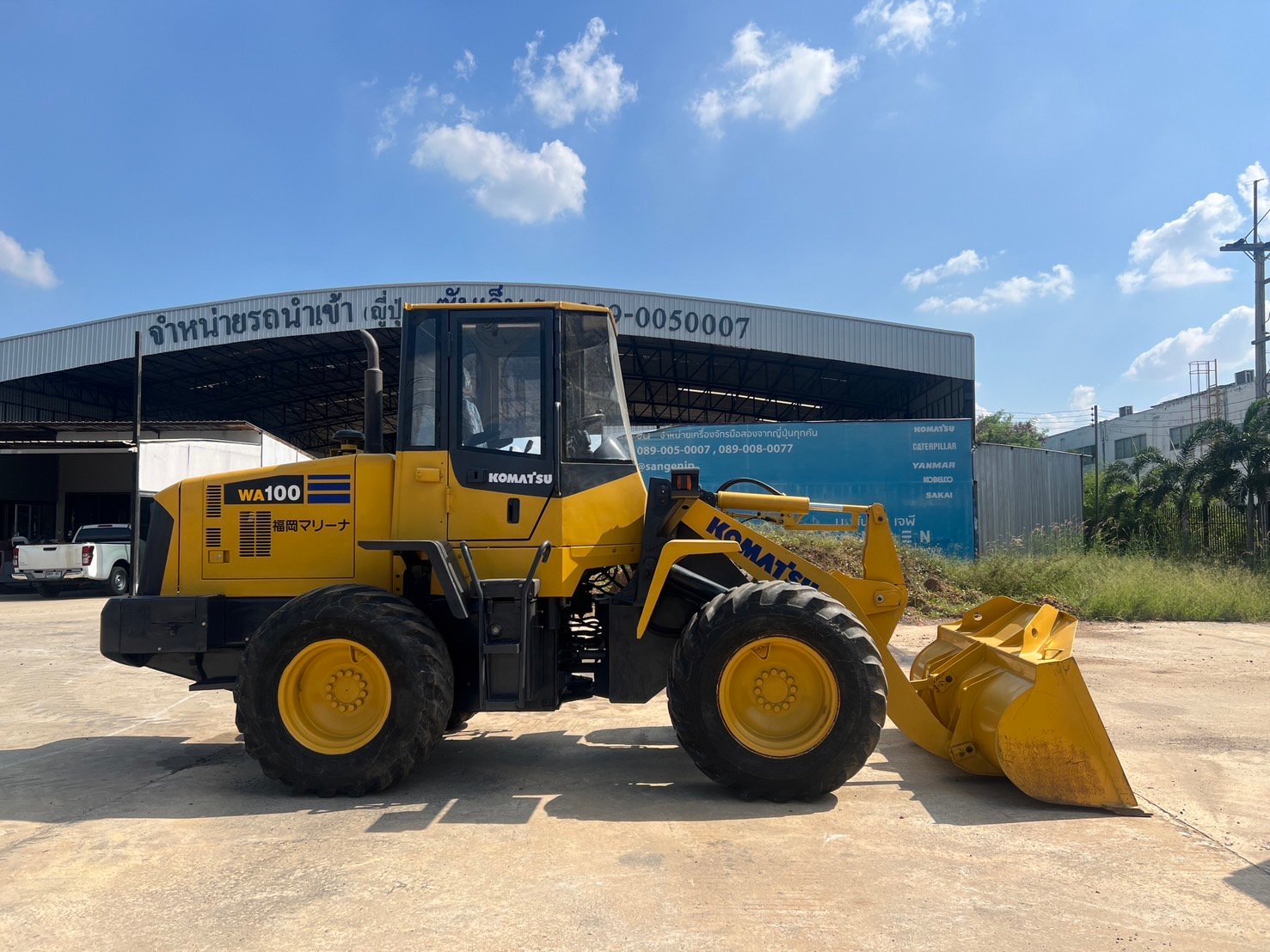 KOMATSU WA100-5 นำเข้าจากญี่ปุ่น สภาพพร้อมใช้งาน สนใจโทร. 089-0050007 คุณชญานิน หรือ Add LINE ID @sa