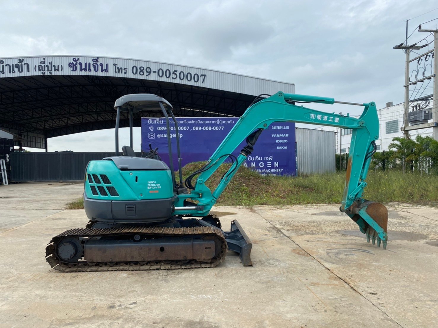KOBELCO SK45SR นำเข้าจากญี่ปุ่น สภาพพร้อมใช้งาน สนใจโทร. 089-0050007 คุณชญานิน หรือ Add LINE ID @san