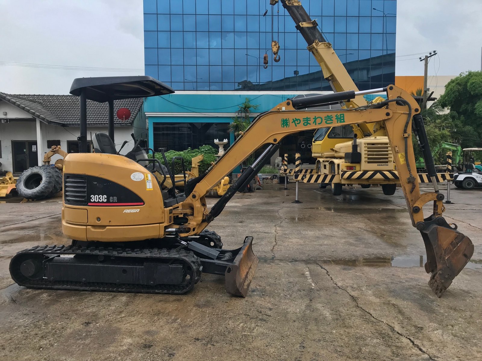 CAT303CCR นำเข้าจากญี่ปุ่น สภาพพร้อมใช้งาน LINE ID @sangenjp   www.sangenjp.com www.nmc99.com