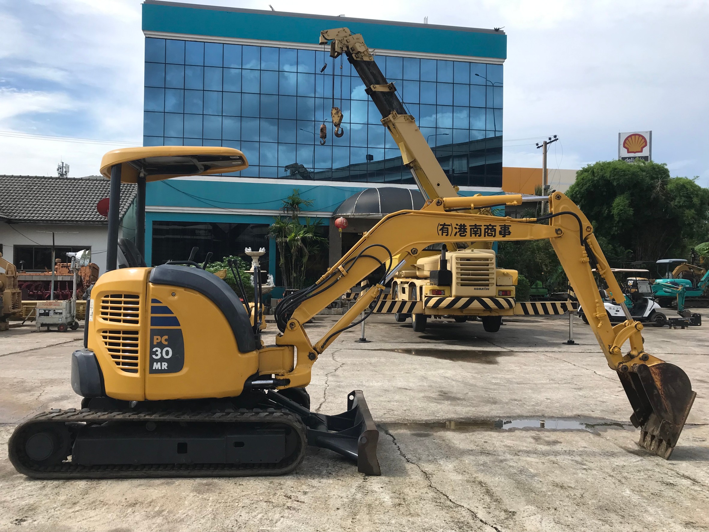 Komatsu PC30MR-2 นำเข้าจากญี่ปุ่น สภาพพร้อมใช้งาน 