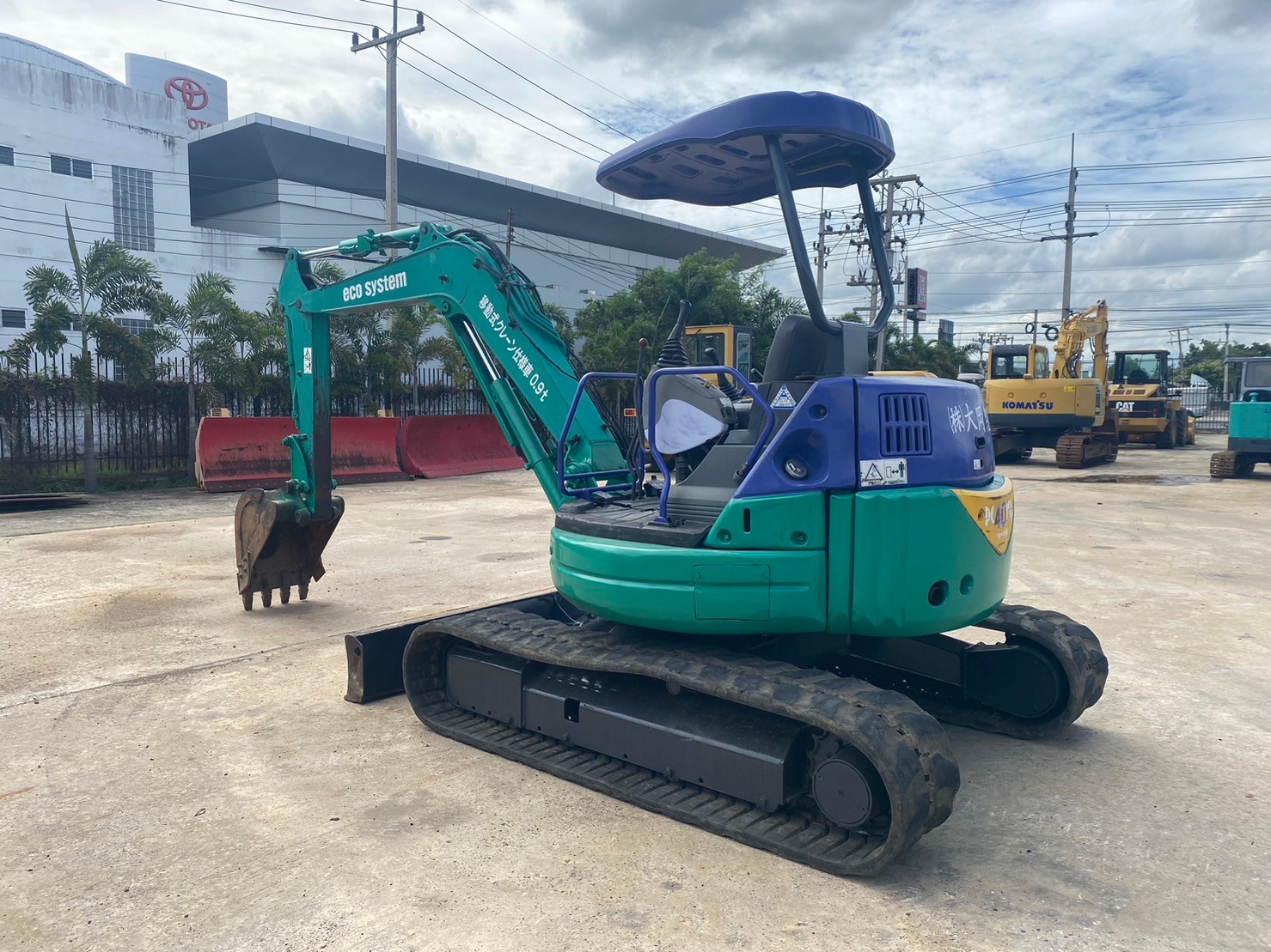 Komatsu PC40MR-1 นำเข้าจากญี่ปุ่น สภาพพร้อมใช้งาน LINE ID @sangenjp www.sangenjp.com www.nmc99.com Komatsu PC40MR-1 นำเข้าจากญี่ปุ่น สภาพพร้อมใช้งาน LINE ID @sangenjp www.sangenjp.com www.nmc99.com