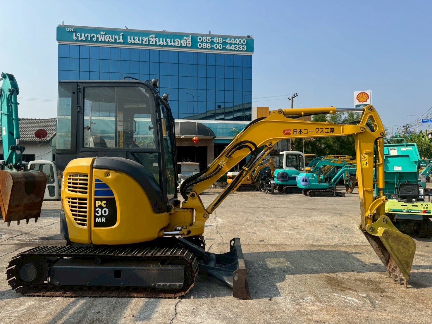KOMATSU PC30MR-3 นำเข้าจากญี่ปุ่น สภาพพร้อมใช้งาน สนใจโทร. 089-0050007 คุณชญานิน หรือ Add LINE ID @s
