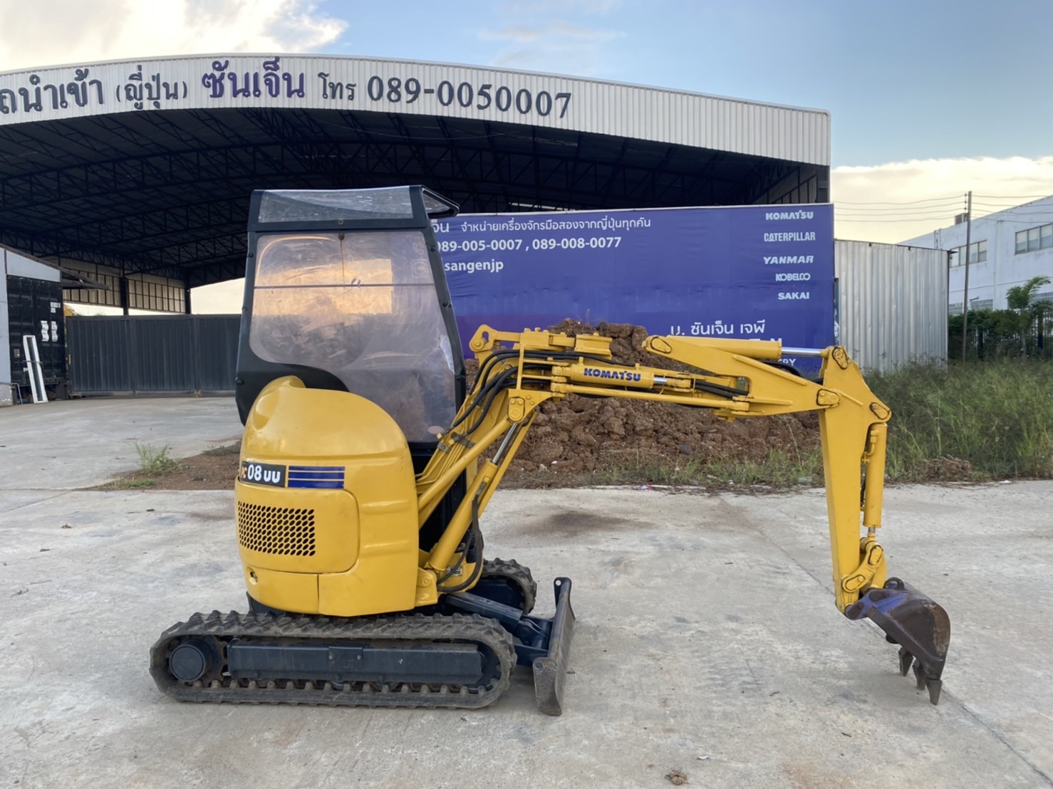 Komatsu pc08uu-1 นำเข้าจากญี่ปุ่น สภาพพร้อมใช้งาน โทร  089-0080077,089-0050007,086-0044333,065-8844400   www.sangenjp.com www.nmc99.com