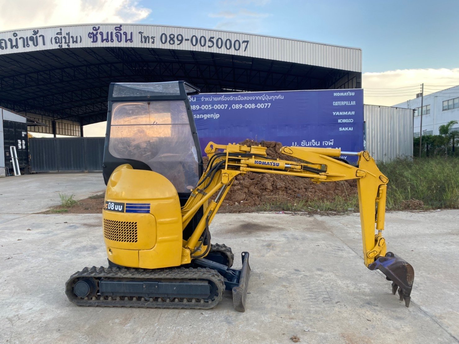 KOMATSU PC08UU-1 นำเข้าจากญี่ปุ่นสวยๆ ราคากันเอง ต่อรองได้ แอดไลน์ @sangenjp 
เข้าดูเพิ่มได้ที่  www.sangenjp.com  www.nmc99.com