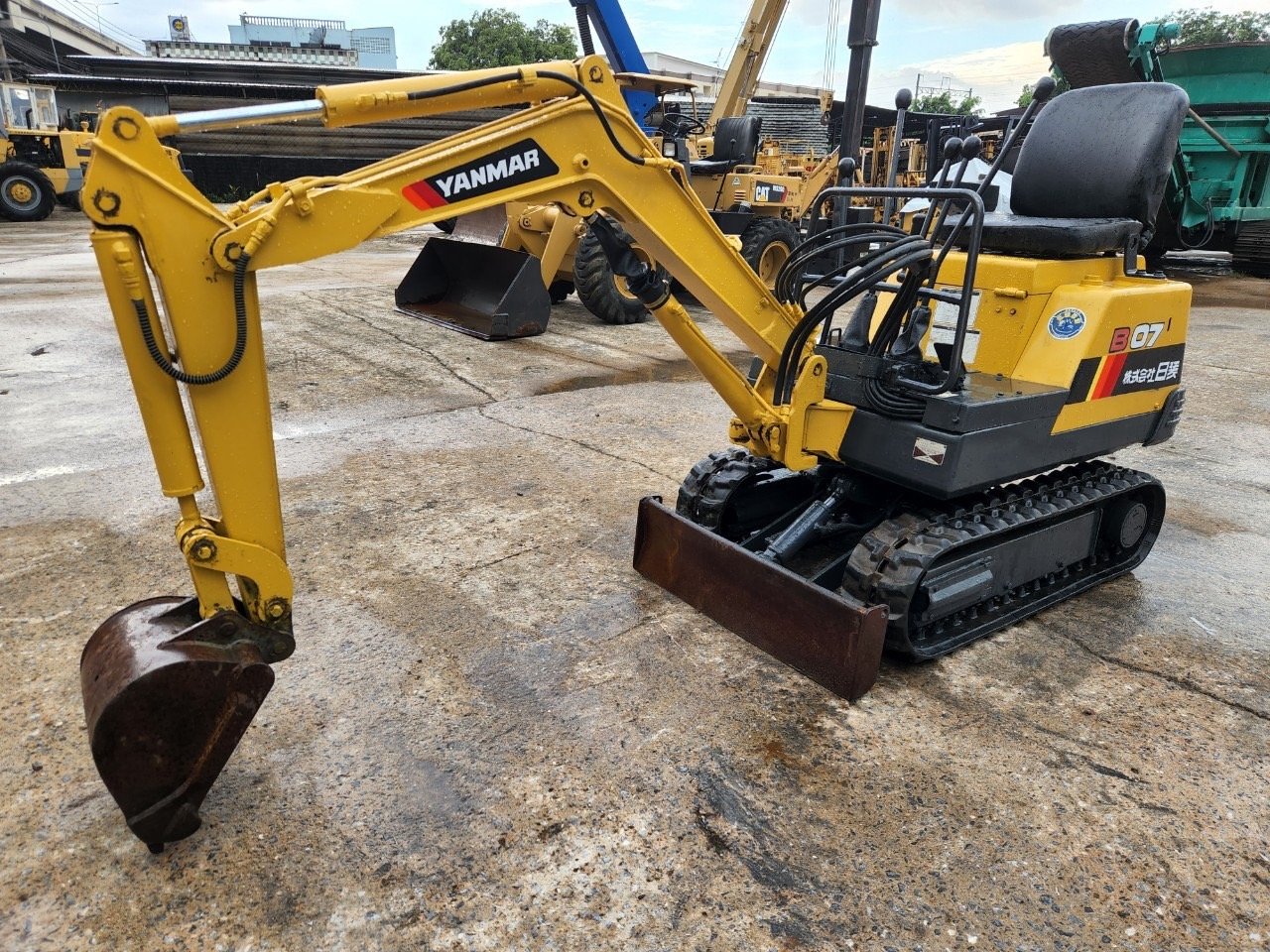 YANMAR B07 นำเข้าจากญี่ปุ่น สภาพพร้อมใช้งาน