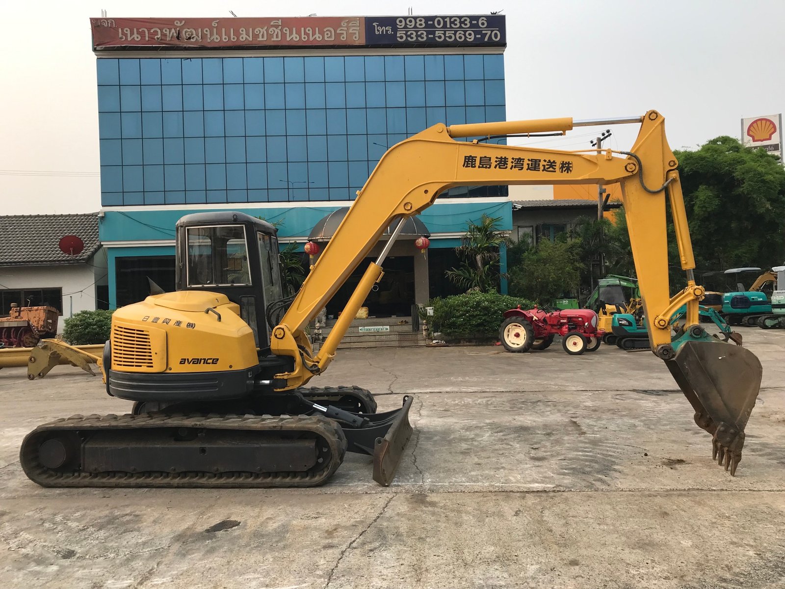 Komatsu PC70FR นำเข้าจากญี่ปุ่น สภาพพร้อมใช้งาน