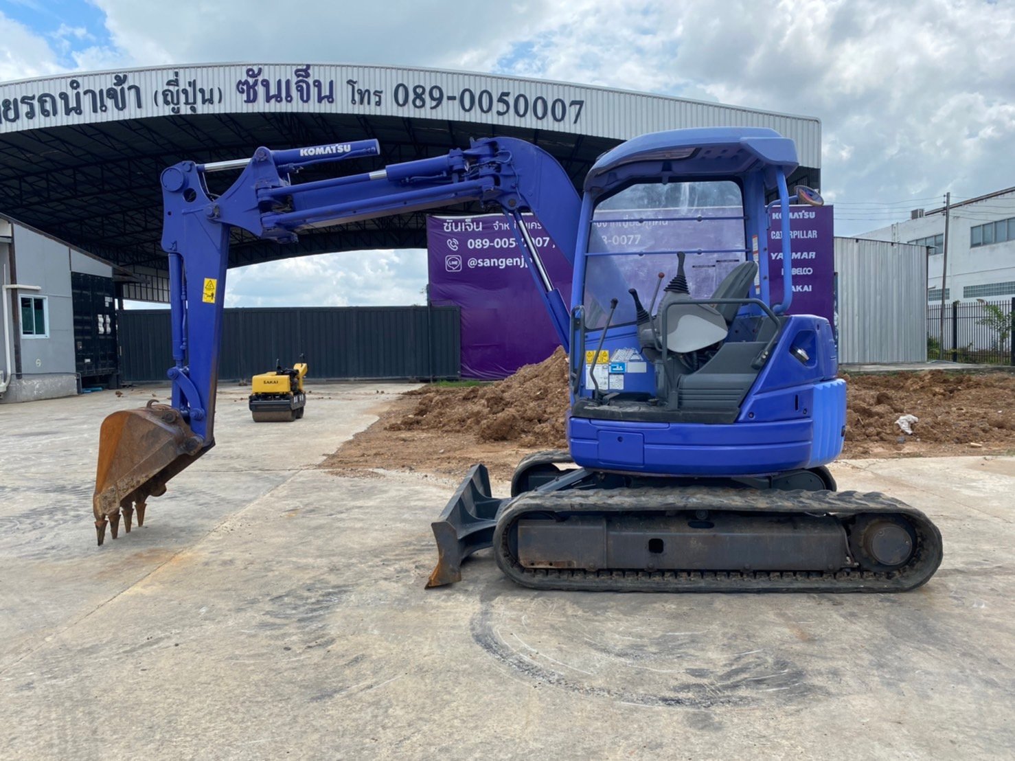 KOMATSU PC58UU-3E0นำเข้าจากญี่ปุ่น สภาพพร้อมใช้งาน สนใจโทร. 089-0050007 คุณชญานิน หรือ Add LINE ID @