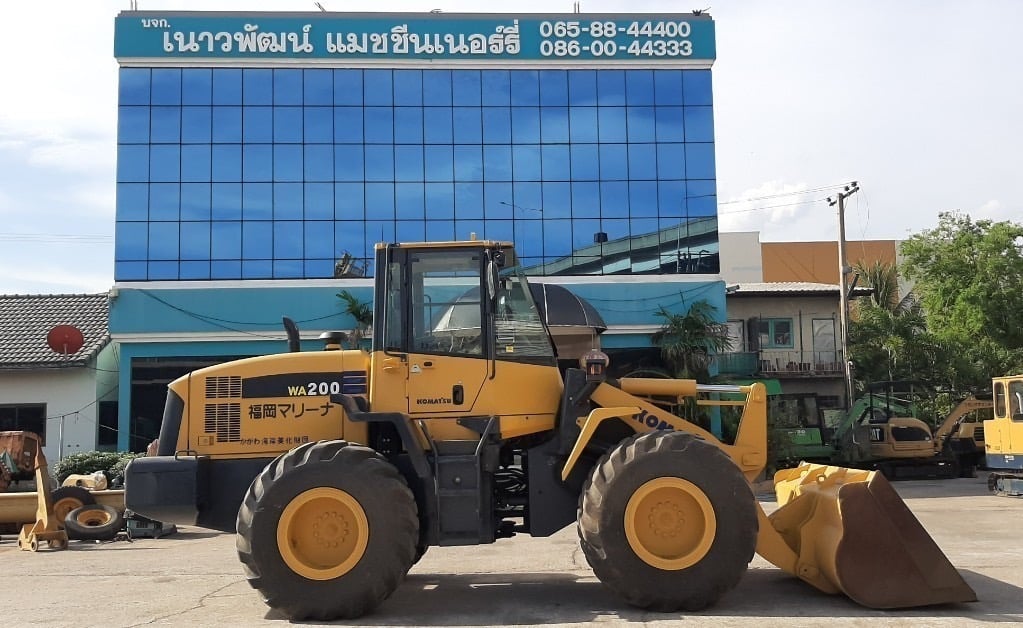 KOMATSU WA200-6 นำเข้าจากญี่ปุ่น สภาพพร้อมใช้งาน สนใจโทร. 089-0050007 คุณชญานิน หรือ Add LINE ID @sa
