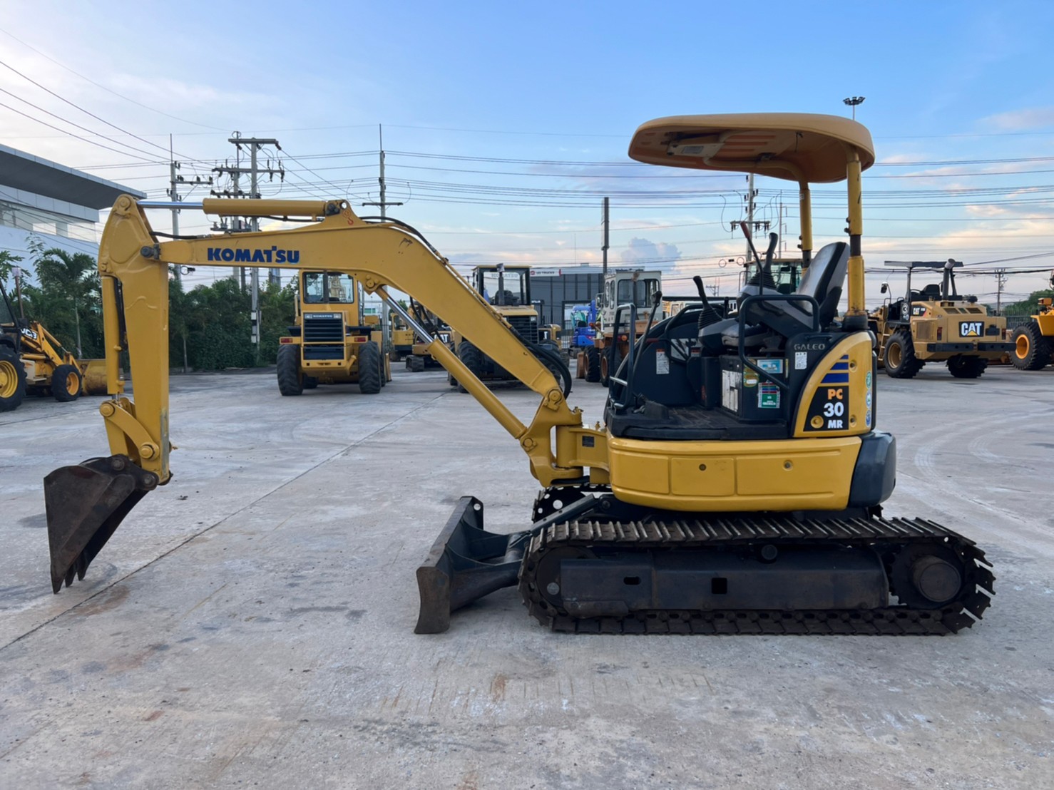 Komatsu PC30MR-2 นำเข้าจากญี่ปุ่น สภาพพร้อมใช้งาน