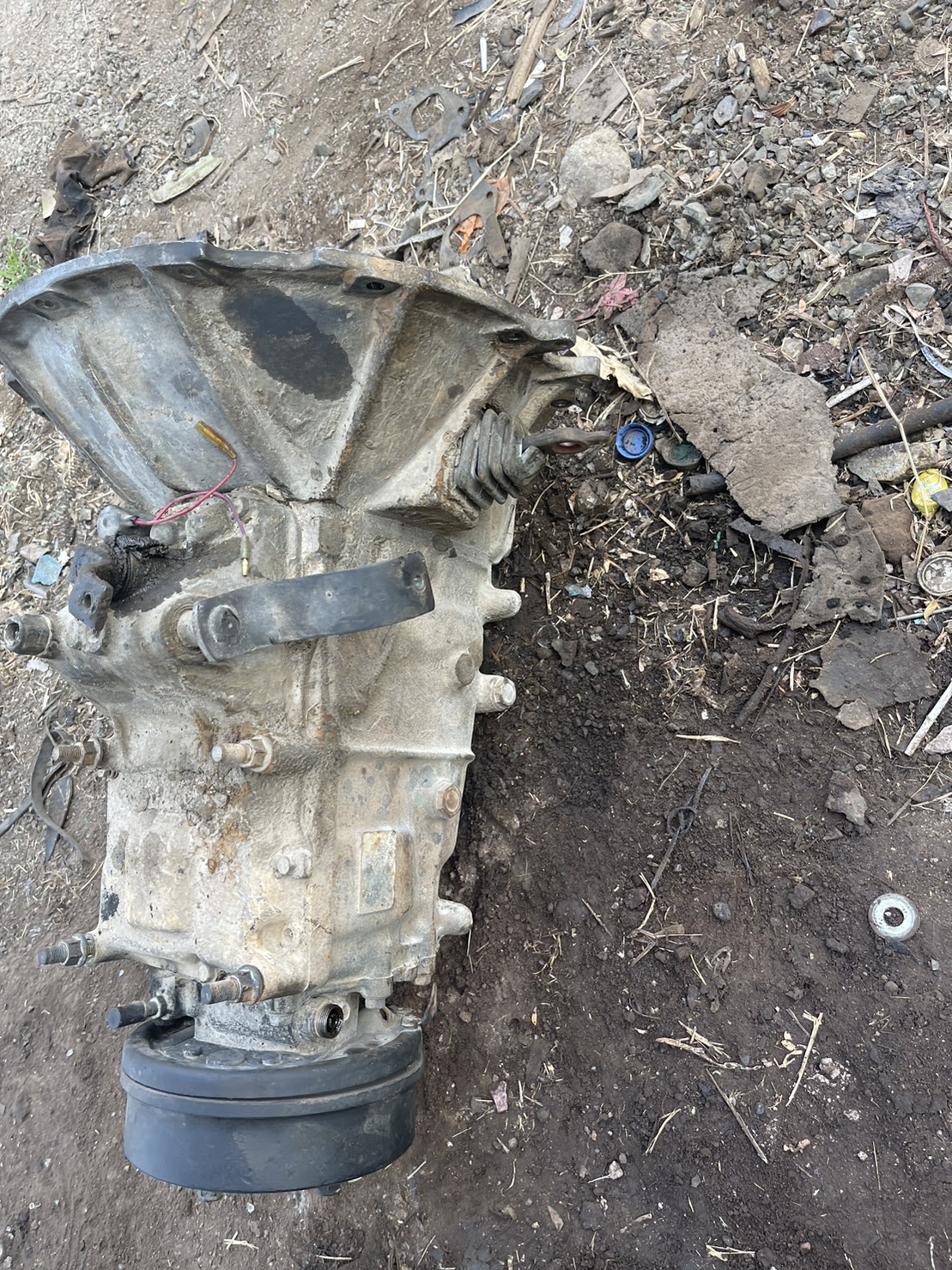 เกียร์ ISUZU NPR 115 12000 บาท ร้อมเกียร์ฝาก