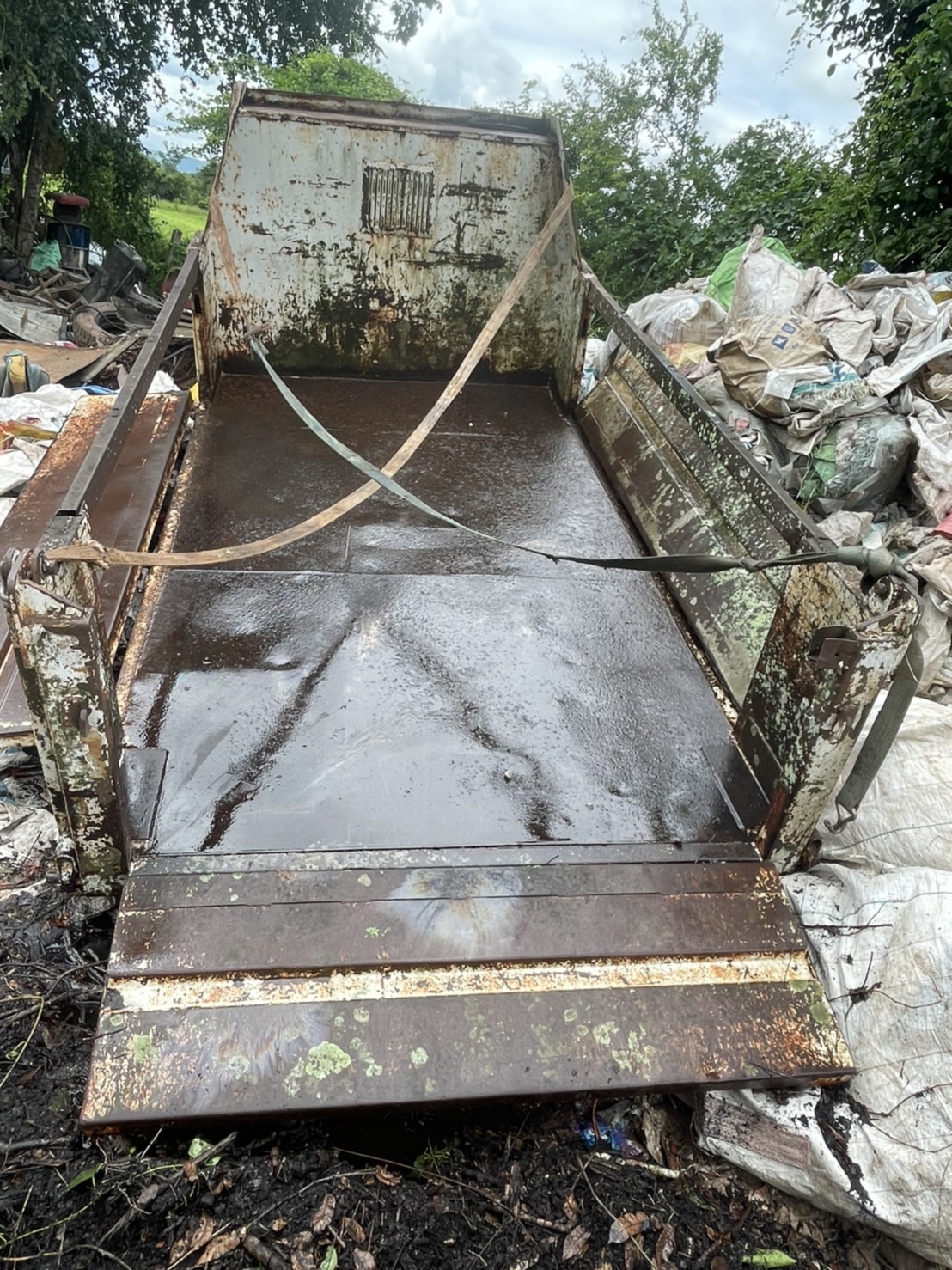 กระบะ พร้อมชุดดั้มห้างแท้ ISUZU NKR 3คิว 55000 บาท