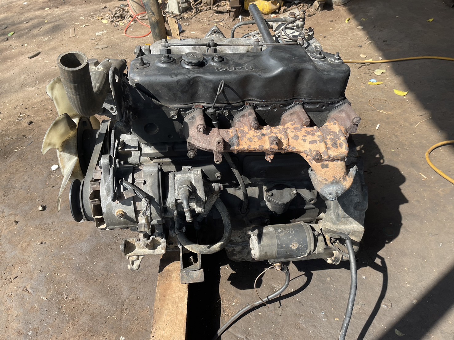 เครื่อง ISUZU 4BD1 115 แรงม้า 45000 บาท พร้อมใช้งาน