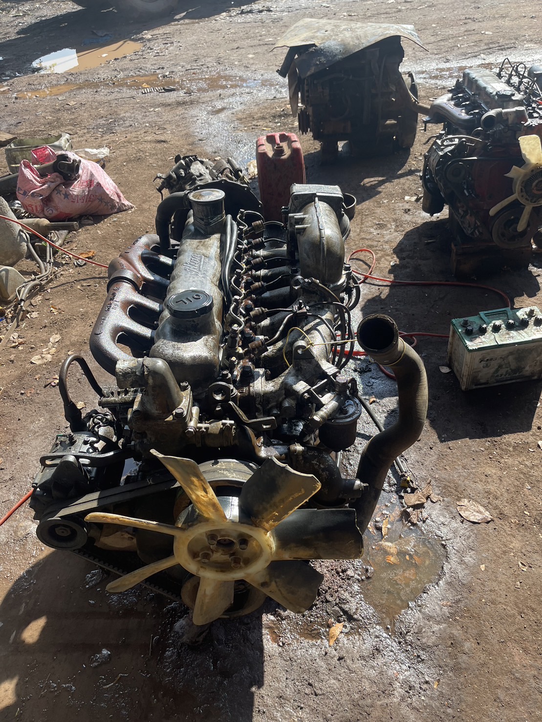 เครื่อง HINO EH700 168 แรงม้า 40000 บาท พร้อมใช้งาน