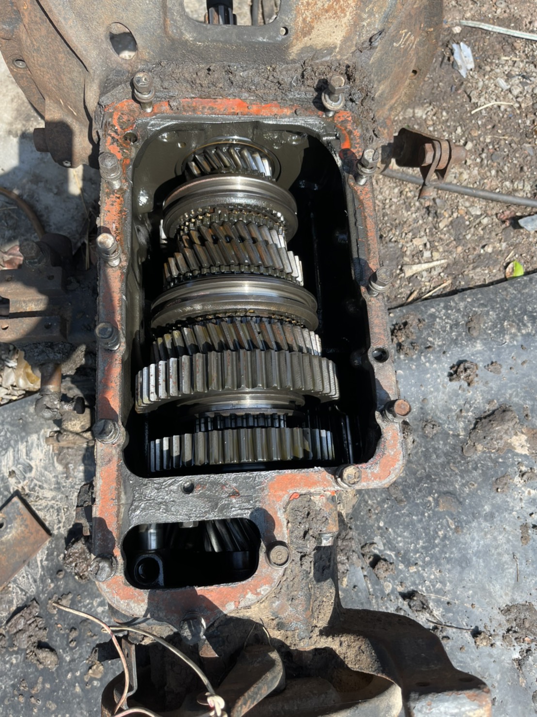 เกียร์ ISUZU ร็อกกี้ 7 เกียร์ถอย 7 รอบ 2 เกียร์ ISUZU ร็อกกี้ 7 เกียร์ถอย 7 รอบ 2