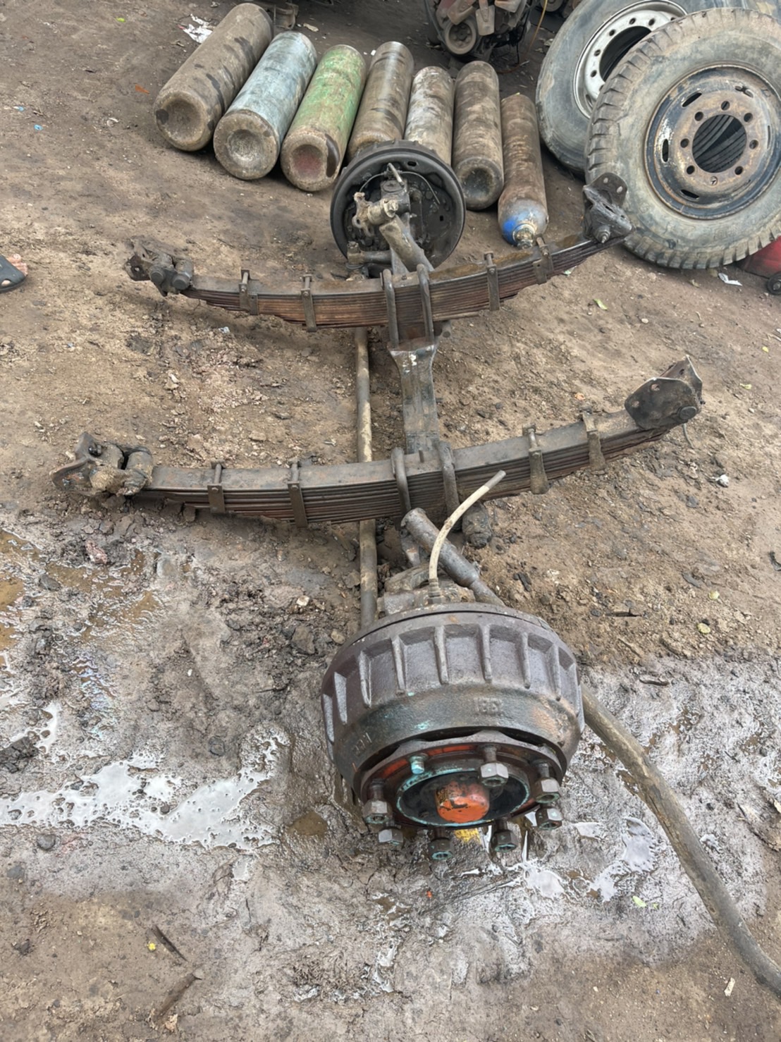 คานหน้า ร็อกกี้ ISUZU สดิอ 31 นิ้ว 16000 บาท