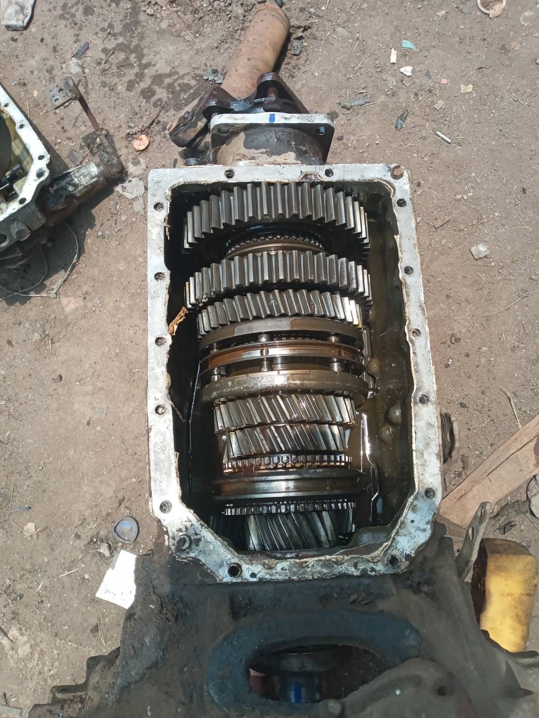 เกียร์ ฟูโซ่ 6 เกียร์ถอย 8รอบ1 M8-2