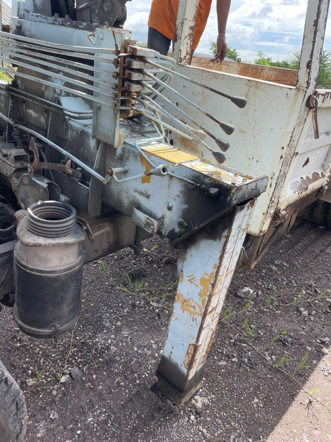 เครน 3 ตัน 3ปอก 2 ชัก NANSEI PC-50 ขาเหลี่ยม พร้อมใช้งาน