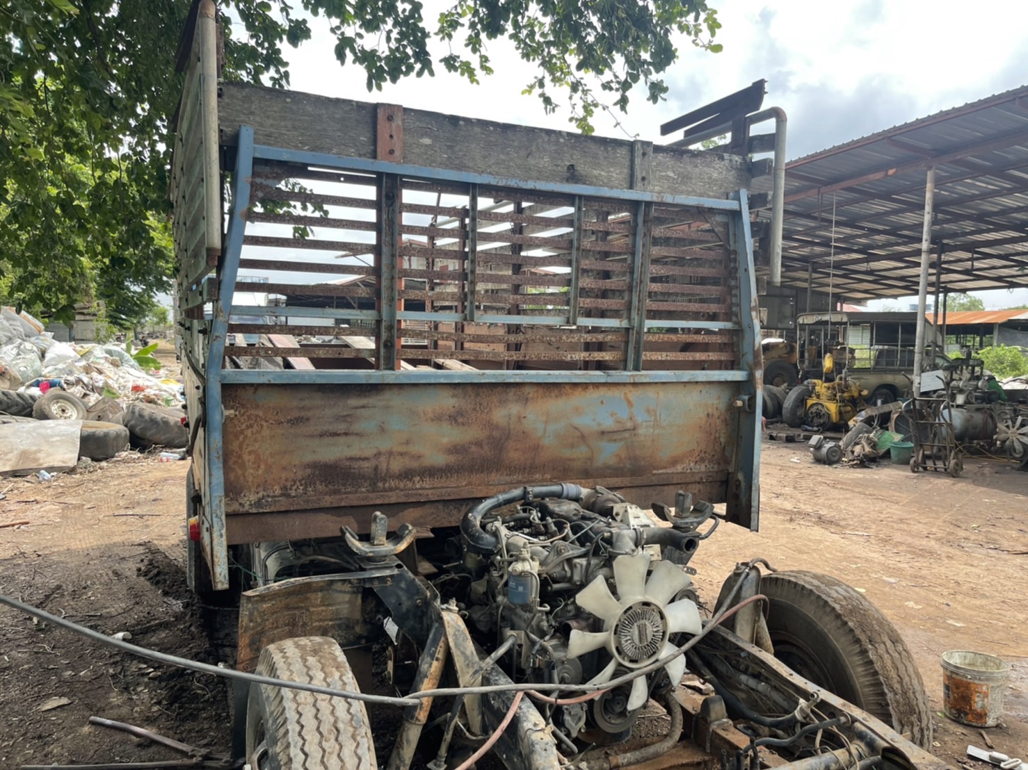 กระบะ ISUZU NPR