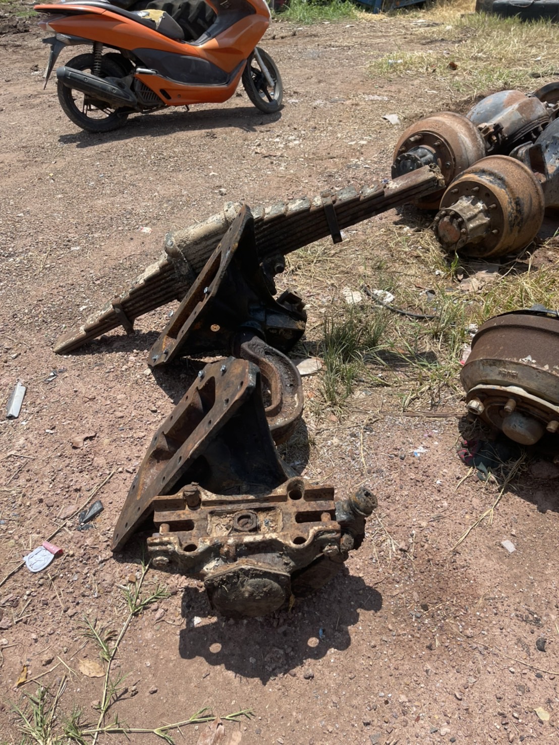 แท่นเตี้ย  HINO