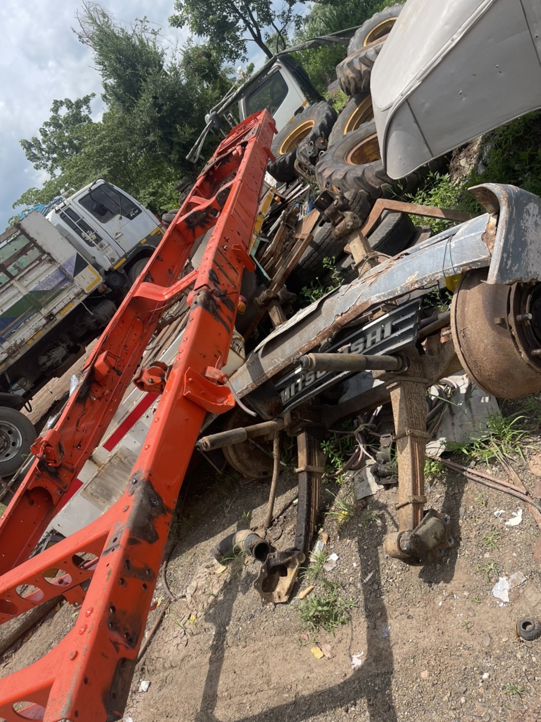 ขายคัสชี ISUZU JCM 35000 บาทพร้อมเอกสารเล่มทะเบียน